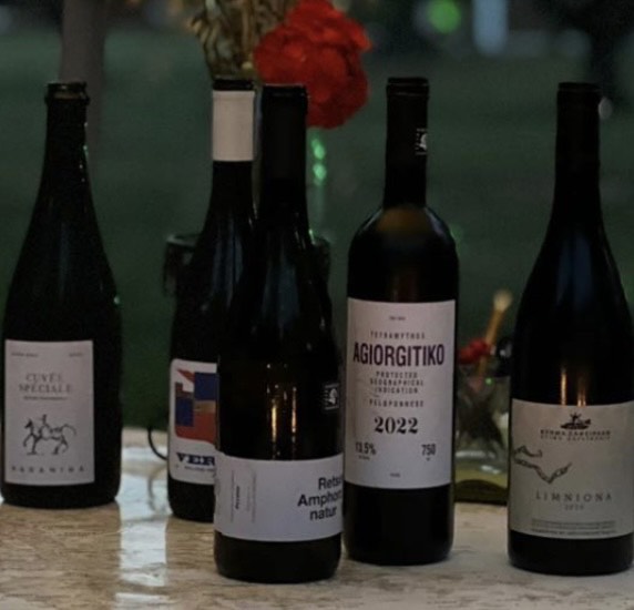 Wine tasting in Porto Roma